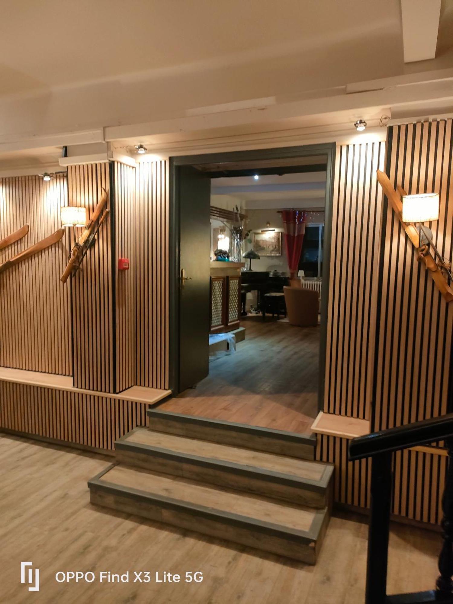 Hotel Chastellares โอรง ภายนอก รูปภาพ